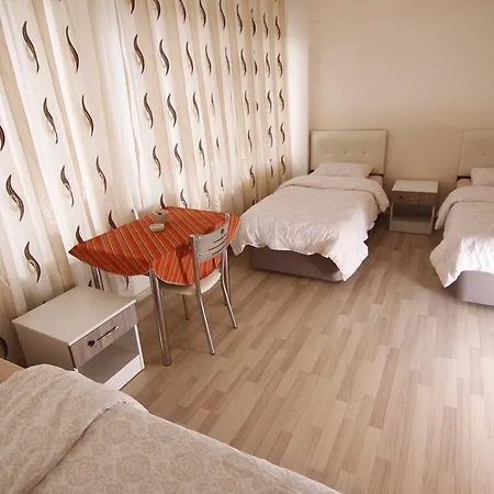 Aktif * イスタンブール